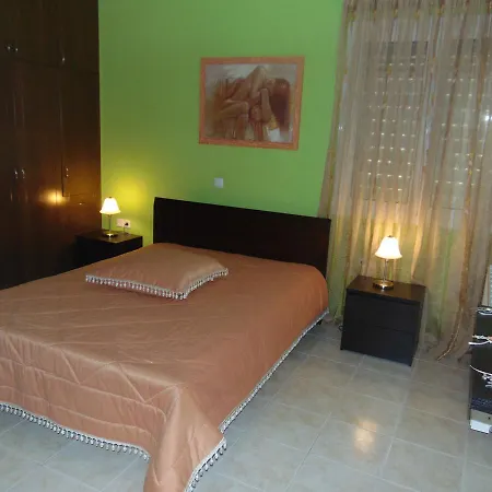 Apartment Bright In